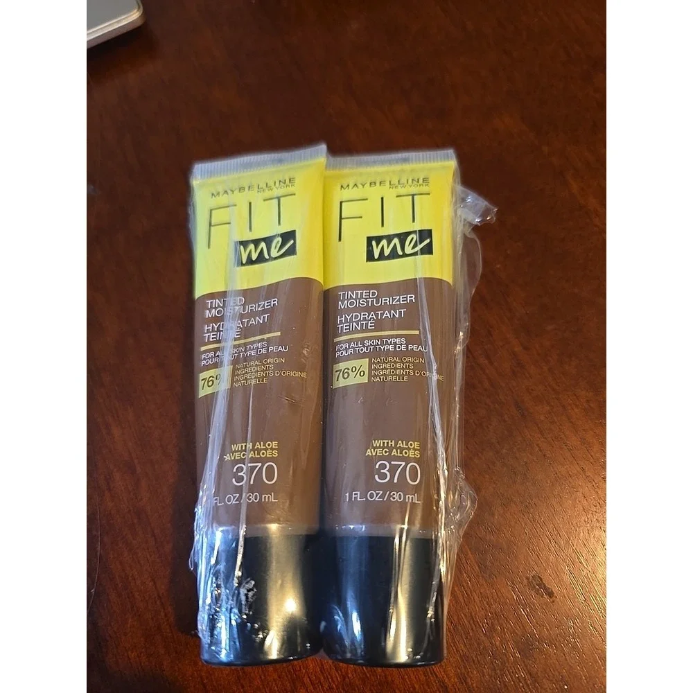 Lot‎ Of 2 Maybelline New York Fit Me Tinted Moisturizer With Aloe Shade 370